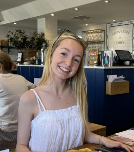 Photo of Aimee Tavener