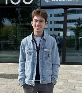 Photo of Daniel Boxer