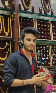 Photo of Ronit Waikar