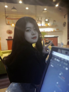 Photo of Weiyi Zhang